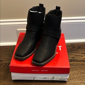 True Craft Black Ankle Boots